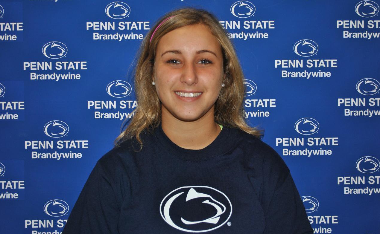 Softball Hitter: Lindsey Dellavecchio