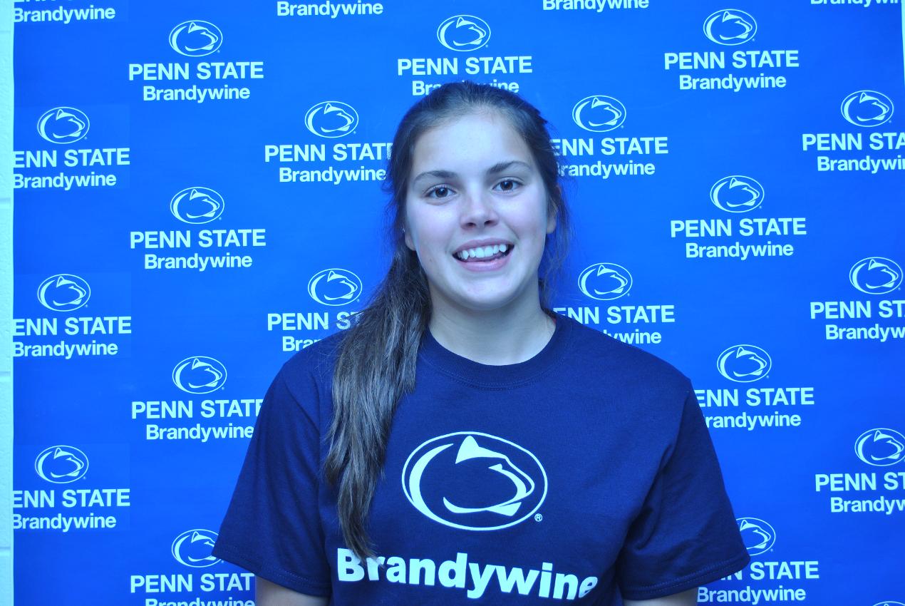 Women's Volleyball- Setter: Nicole Poissant