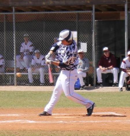 Big Inning Sends Baseball to 6-3 Victory Over Lindenwood-Belleville (IL)