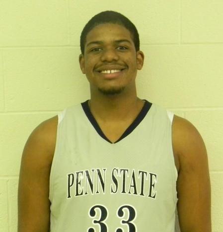 Second Half Rally Comes Up Short For Men's Basketball