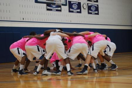 Men's Basketball clinches playoff spot