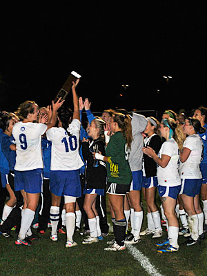 Wildcats Tie Lycoming 0-0; Earn Lumber in Penalty Kick Shootout