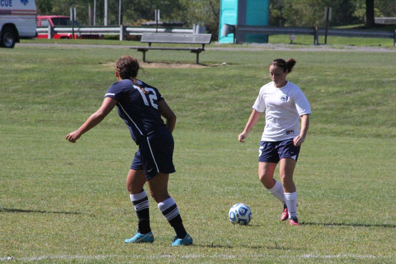 Women's soccer loses to Bethany College