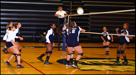 Lady Roaring Lions win sixth consecutive championship